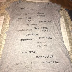 Grey short sleeve new york shirt.